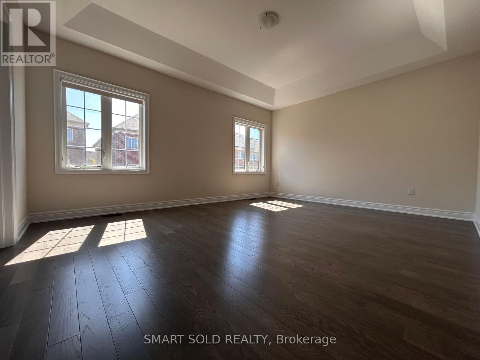 30 Menotti Drive, Richmond Hill, Ontario  L4E 0G9 - Photo 11 - N12402982