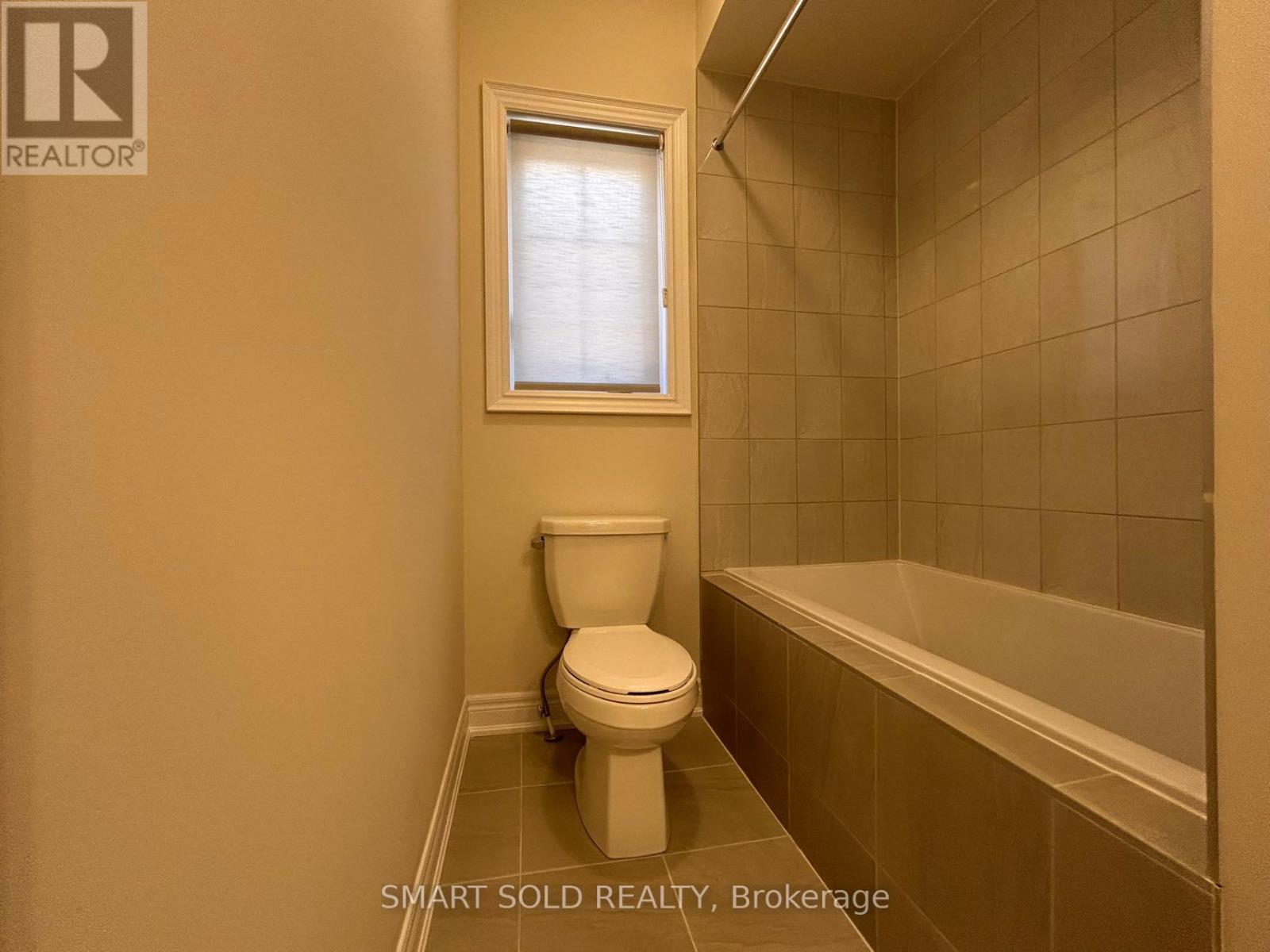 30 Menotti Drive, Richmond Hill, Ontario  L4E 0G9 - Photo 24 - N12402982