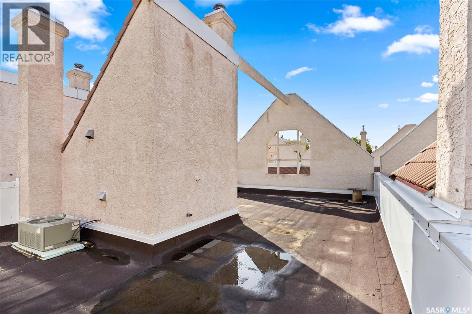 27 2338 Assiniboine Avenue, Regina, Saskatchewan  S4V 2G2 - Photo 39 - SK018450