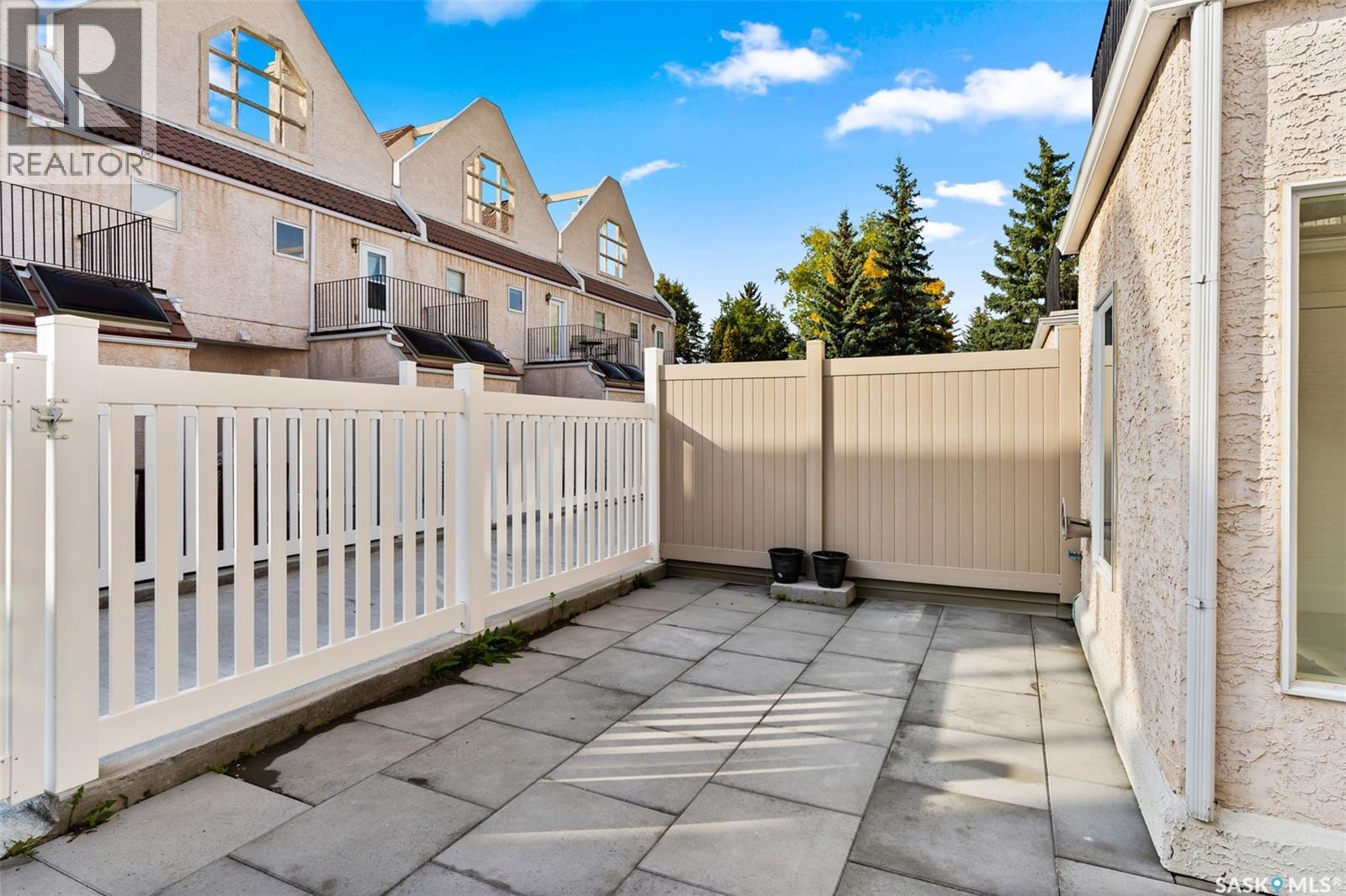 27 2338 Assiniboine Avenue, Regina, Saskatchewan  S4V 2G2 - Photo 45 - SK018450
