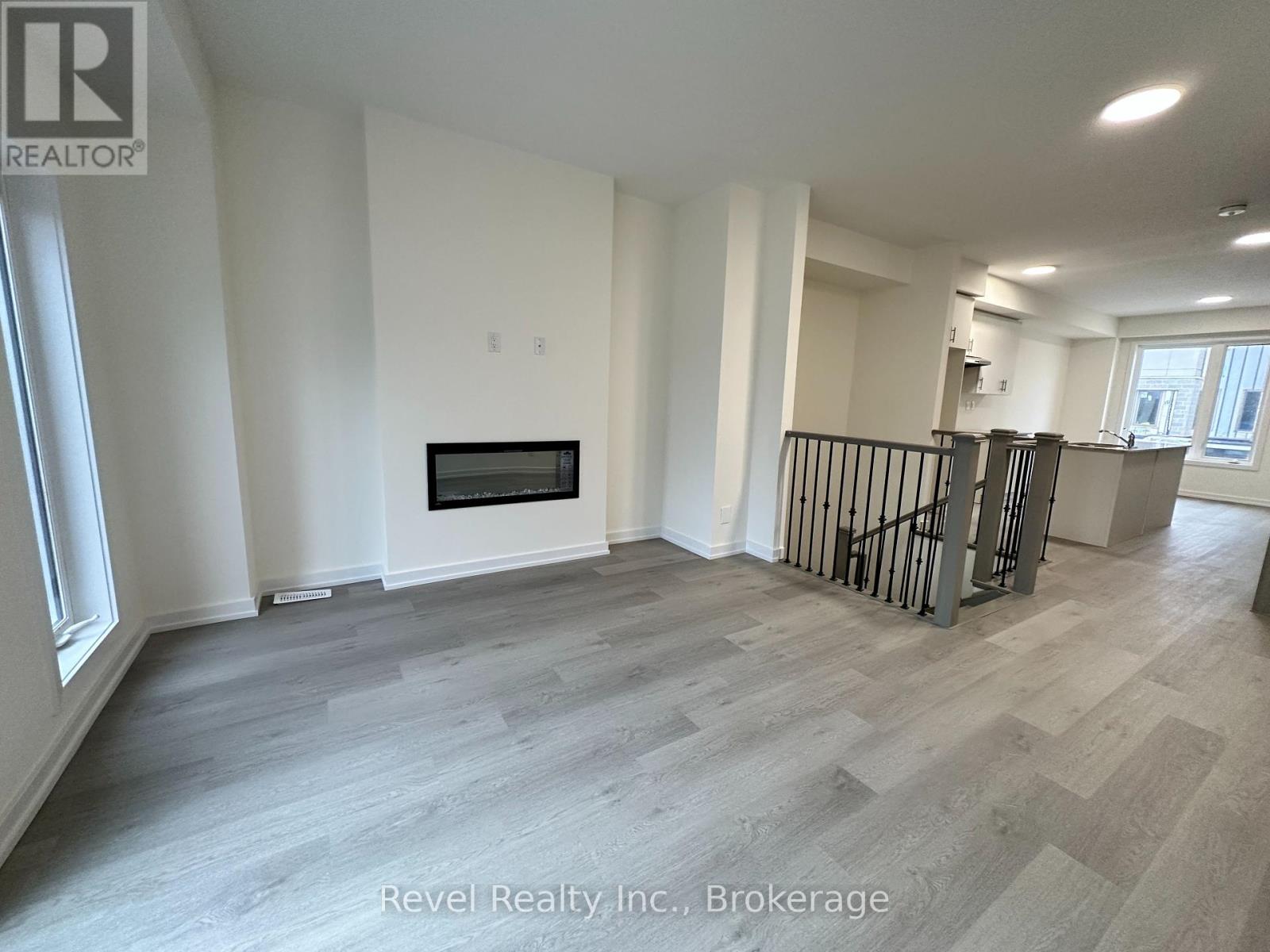 73 Winters Crescent, Collingwood, Ontario  L9Y 5T1 - Photo 4 - S12401199
