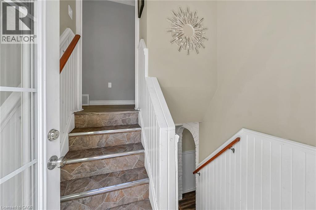 242 Macnab Street, Dundas, Ontario  L9H 2K3 - Photo 24 - 40770498