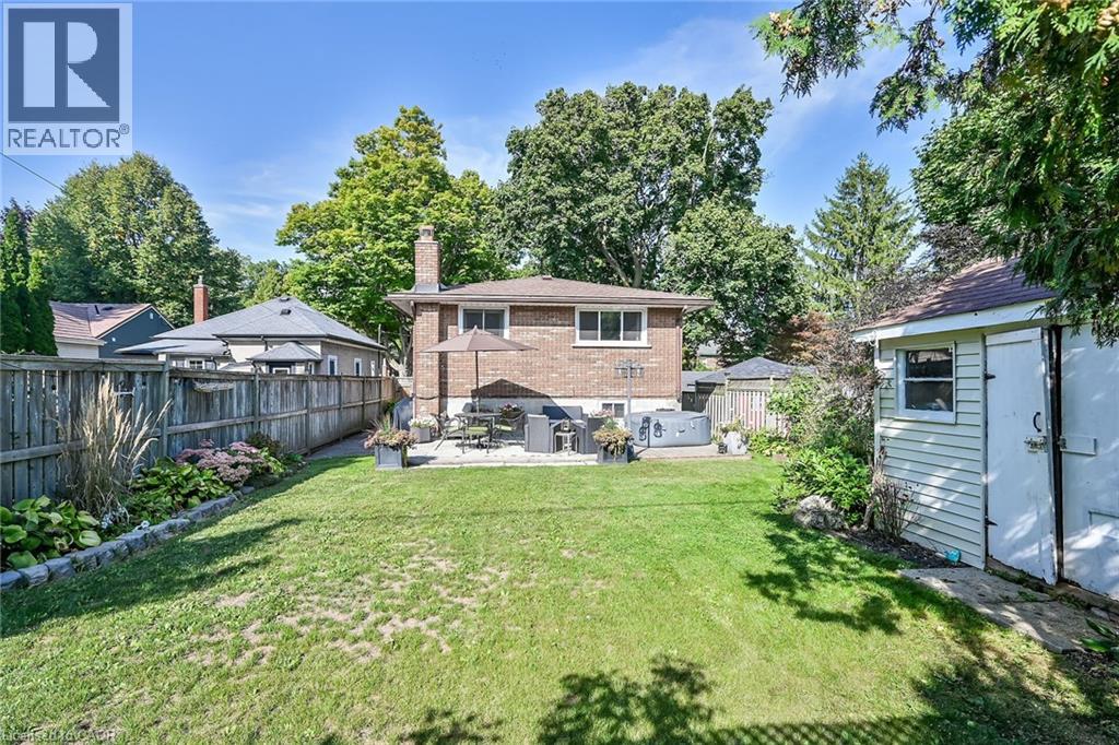242 Macnab Street, Dundas, Ontario  L9H 2K3 - Photo 35 - 40770498
