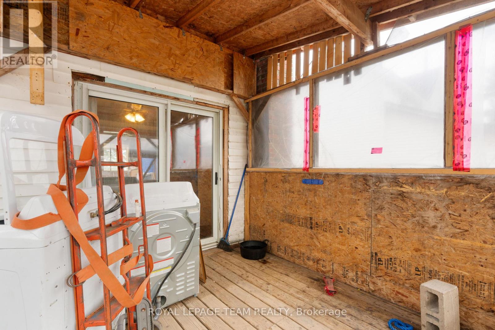 526 Middle Street, Edwardsburgh/cardinal, Ontario  K0E 1E0 - Photo 13 - X12132830
