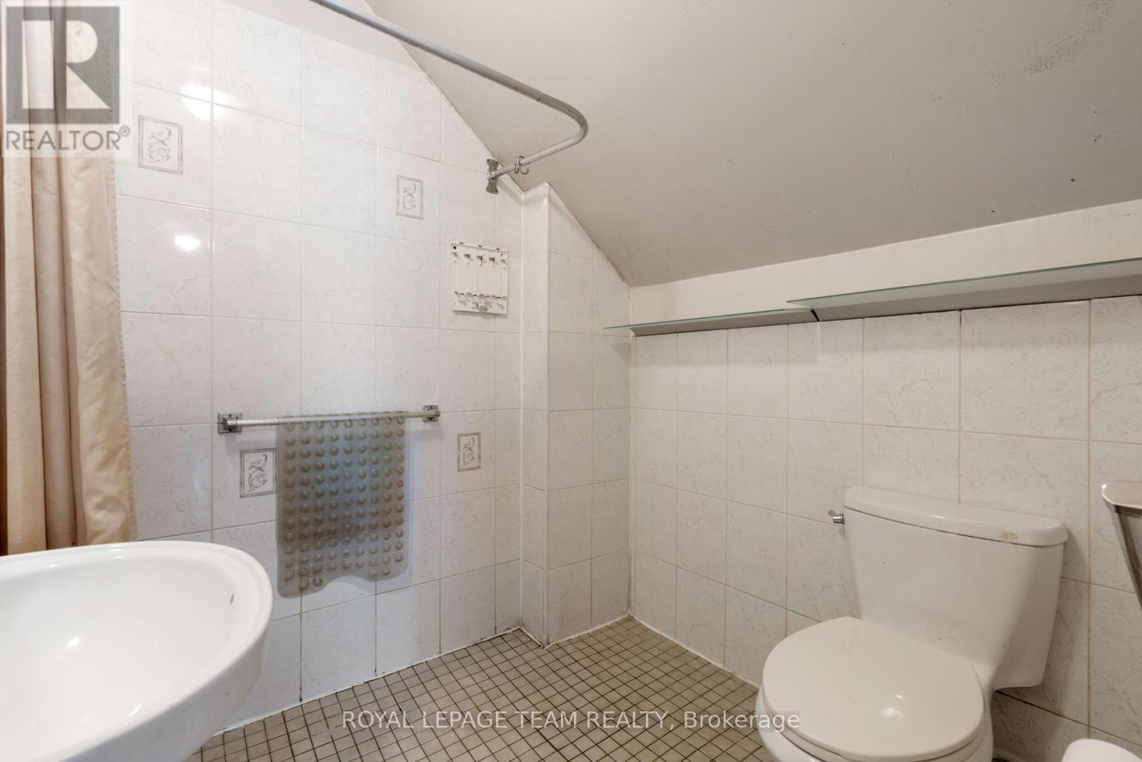 526 Middle Street, Edwardsburgh/cardinal, Ontario  K0E 1E0 - Photo 16 - X12132830