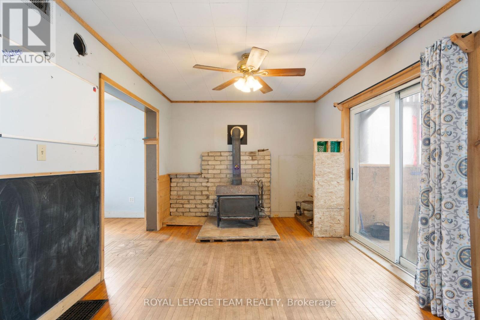 526 Middle Street, Edwardsburgh/cardinal, Ontario  K0E 1E0 - Photo 11 - X12132830
