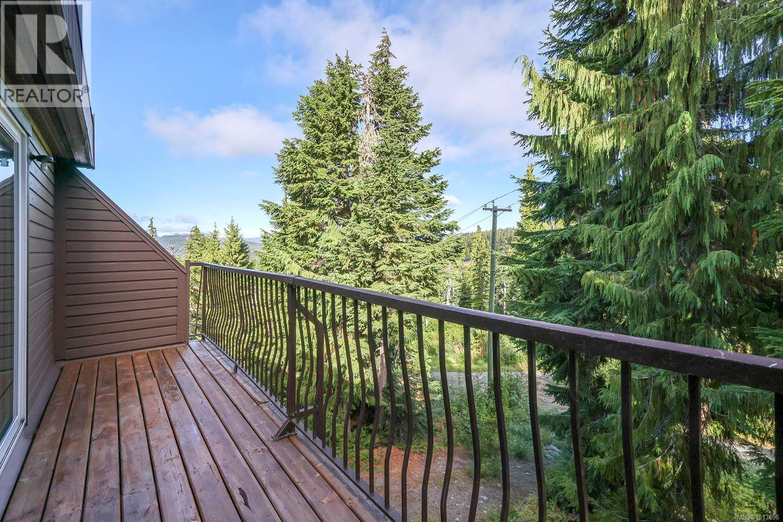 2 1084 Washington Way, Courtenay, British Columbia  V9J 1L0 - Photo 20 - 1013696
