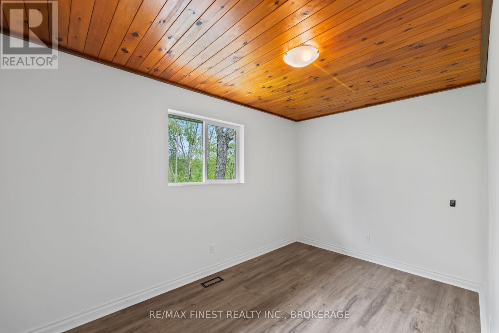 3327 Wilton Road, Frontenac, Ontario  K0H 1V0 - Photo 21 - X12407585