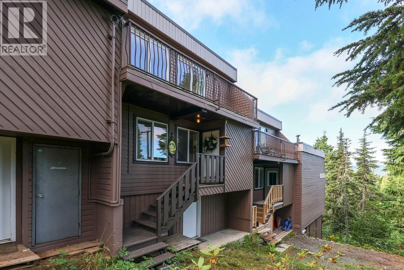 2 1084 Washington Way, Courtenay, British Columbia  V9J 1L0 - Photo 30 - 1013696