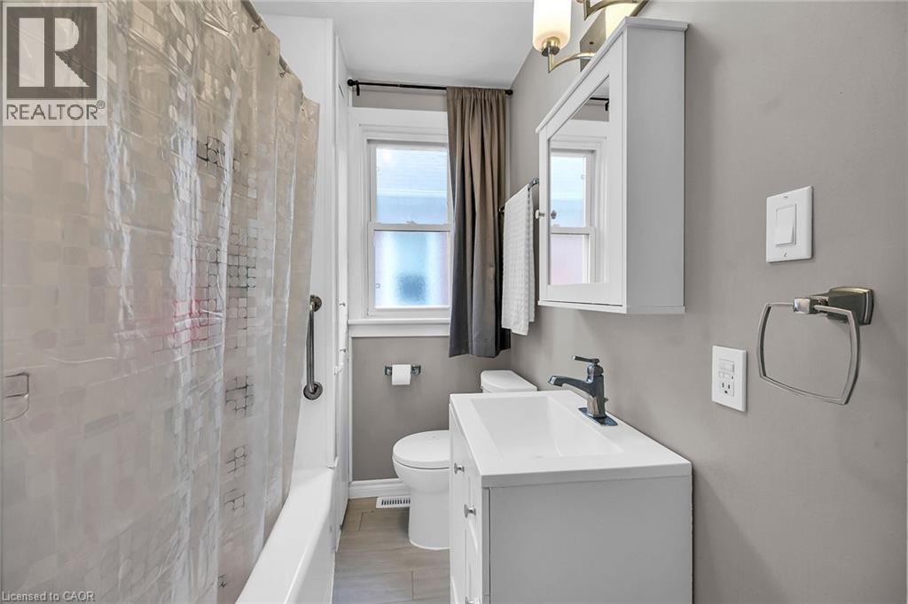 244 Cope Street, Hamilton, Ontario  L8H 5B5 - Photo 14 - 40770245