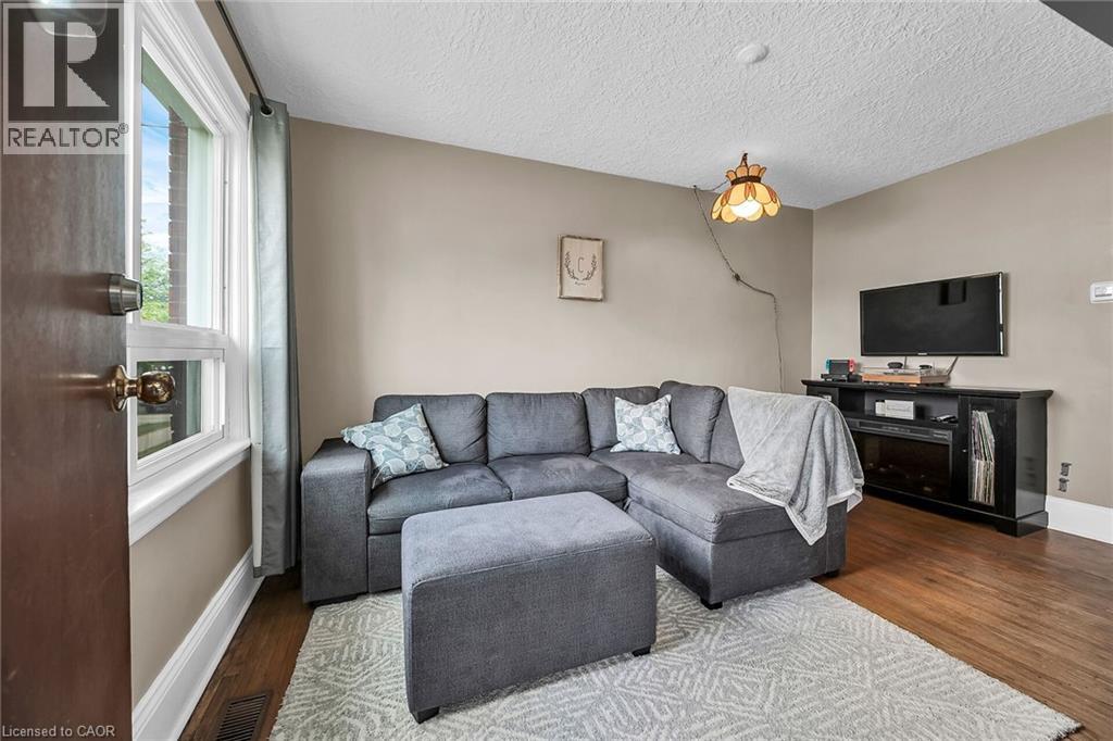 244 Cope Street, Hamilton, Ontario  L8H 5B5 - Photo 5 - 40770245