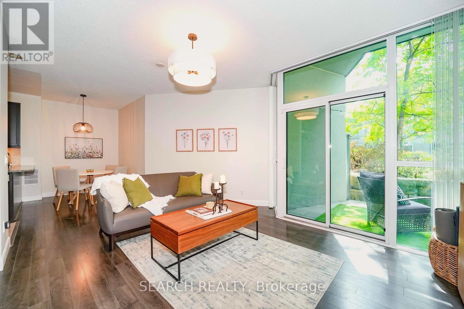 201 - 19 Grand Trunk Crescent, Toronto, Ontario  M5J 3A3 - Photo 10 - C12407197