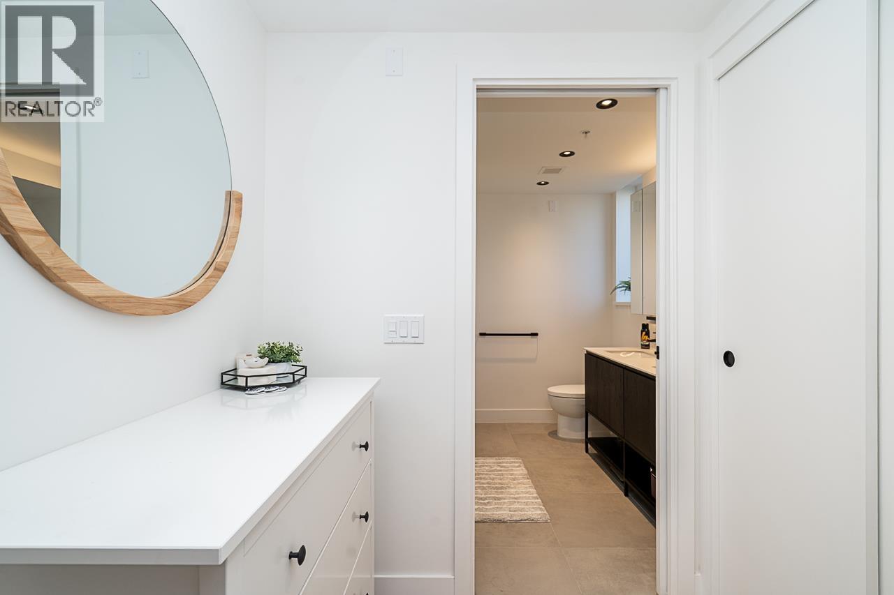 3932 Dumfries Street, Vancouver, British Columbia  V5N 5R3 - Photo 16 - R3032002