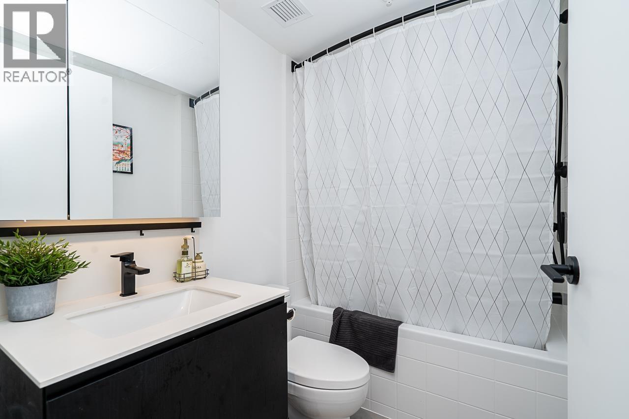 3932 Dumfries Street, Vancouver, British Columbia  V5N 5R3 - Photo 13 - R3032002