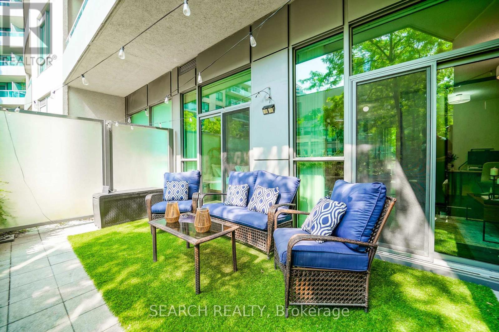 201 - 19 Grand Trunk Crescent, Toronto, Ontario  M5J 3A3 - Photo 26 - C12407197