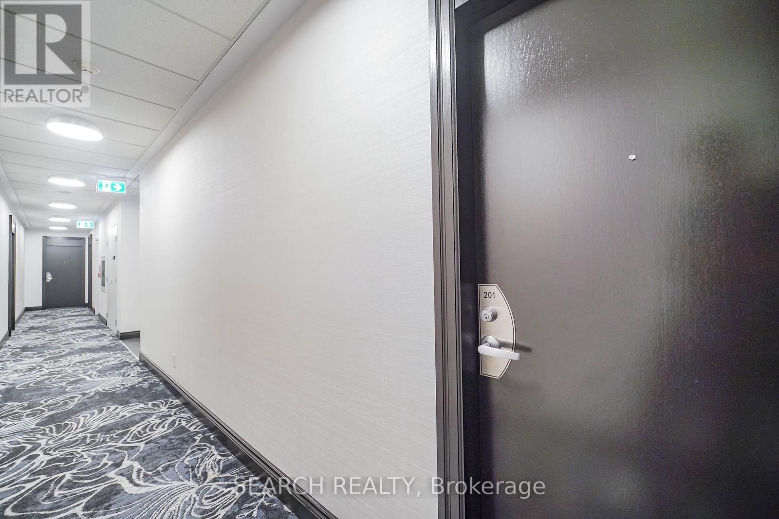 201 - 19 Grand Trunk Crescent, Toronto, Ontario  M5J 3A3 - Photo 3 - C12407197