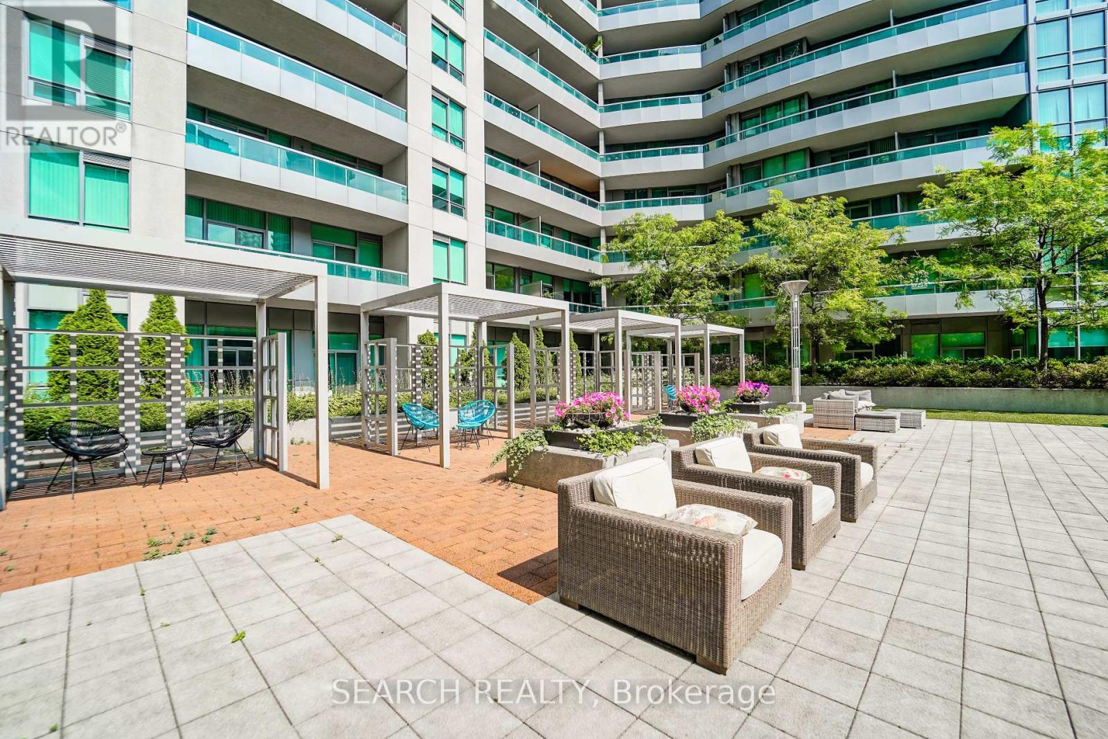201 - 19 Grand Trunk Crescent, Toronto, Ontario  M5J 3A3 - Photo 38 - C12407197
