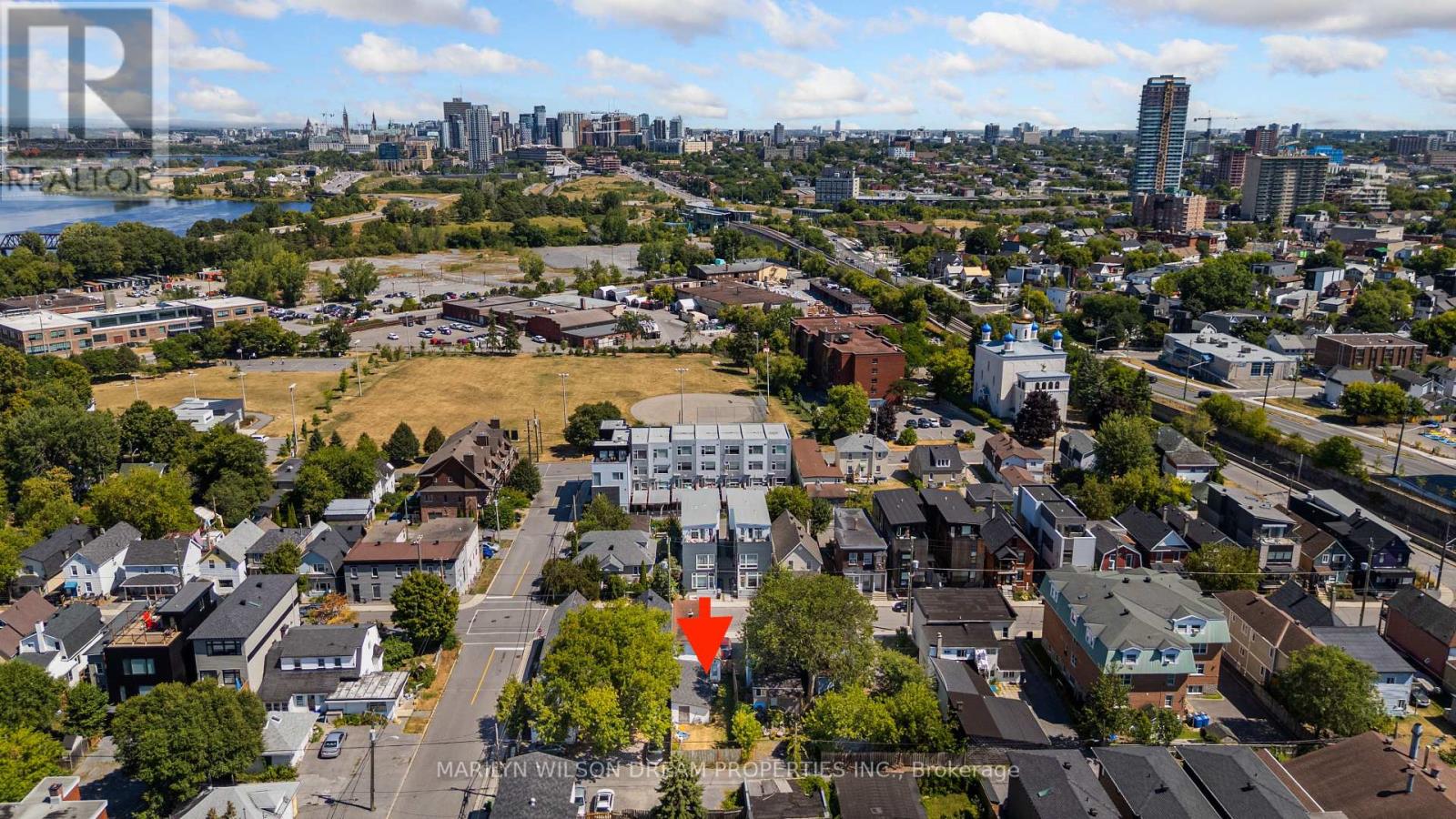104 Carruthers Avenue, Ottawa, Ontario  K1Y 1N5 - Photo 6 - X12407519