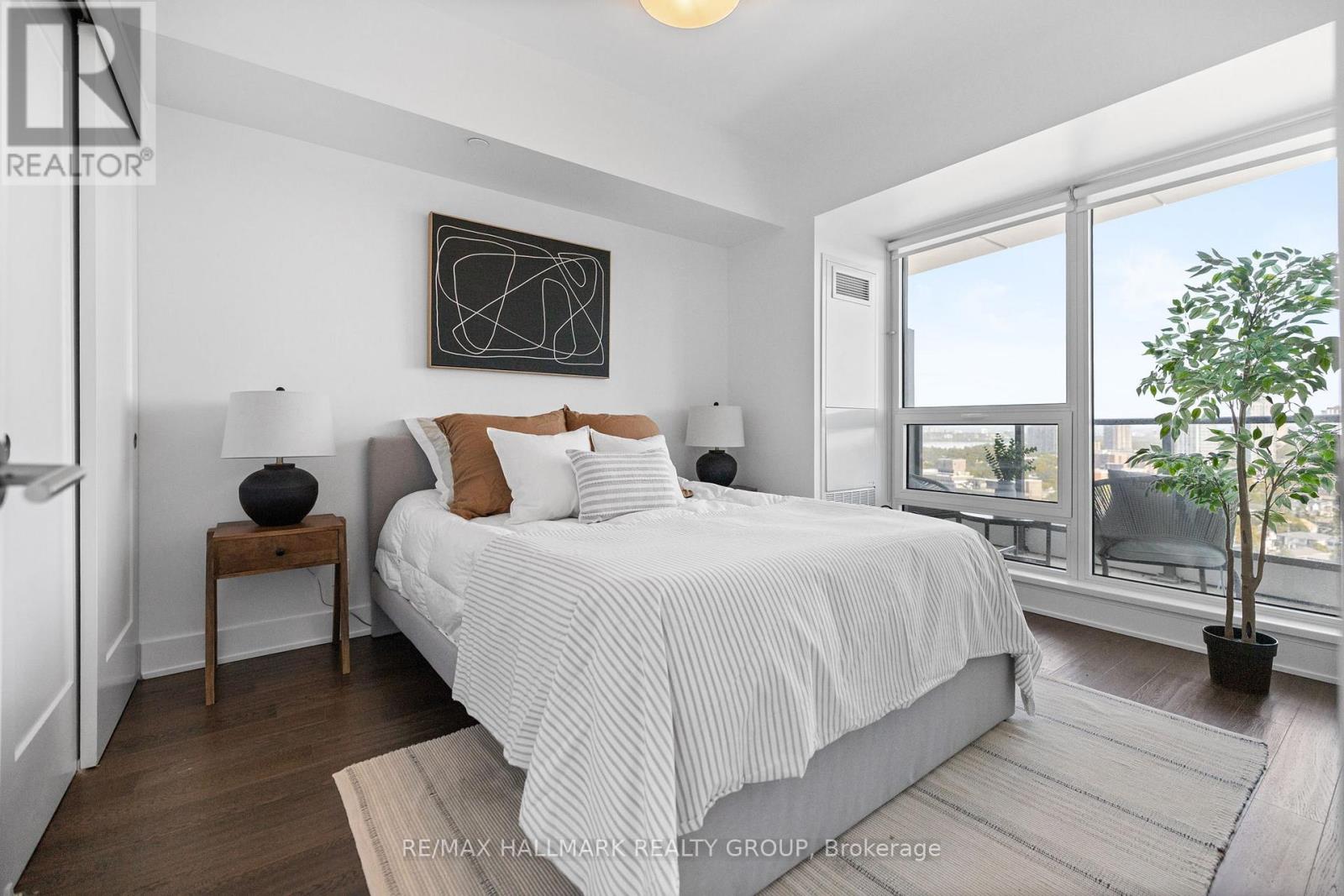 1906 - 485 Richmond Road, Ottawa, Ontario  K2A 3W9 - Photo 16 - X12407546