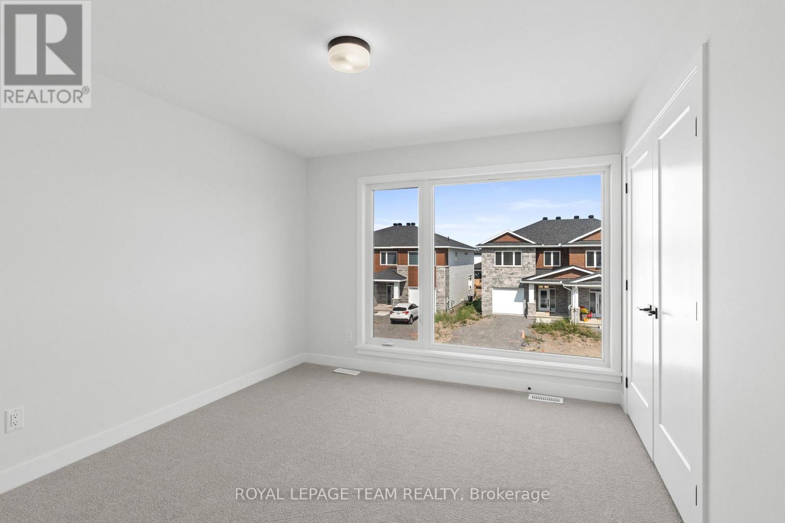 1004 Moore Street, Brockville, Ontario  K6V 7N1 - Photo 31 - X12407575