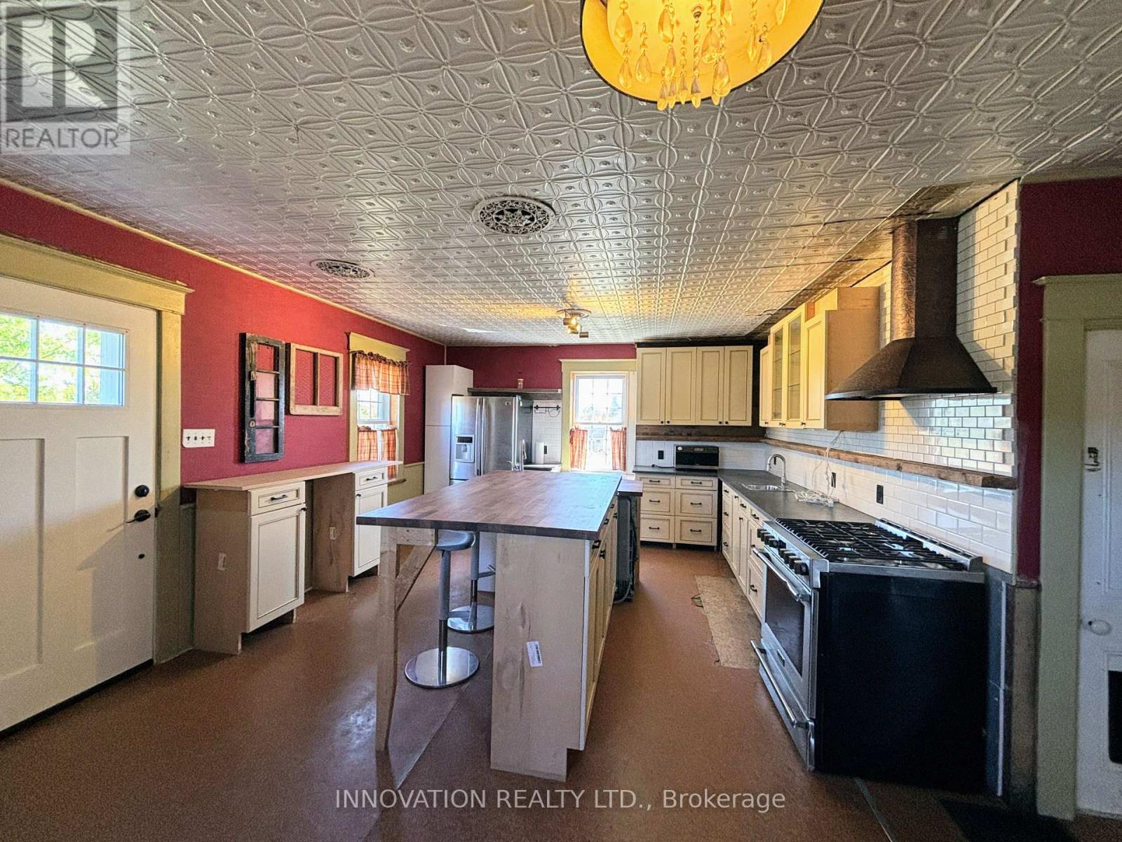 3295 Montague Boundary Road, Montague, Ontario  K7A 4S7 - Photo 19 - X12407586