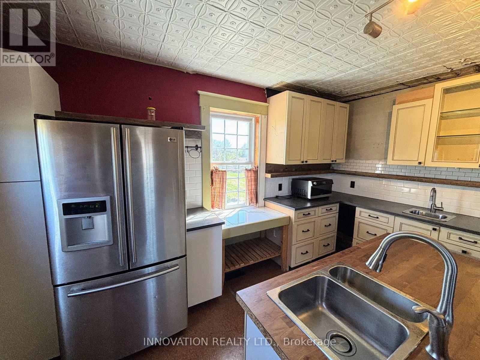 3295 Montague Boundary Road, Montague, Ontario  K7A 4S7 - Photo 23 - X12407586