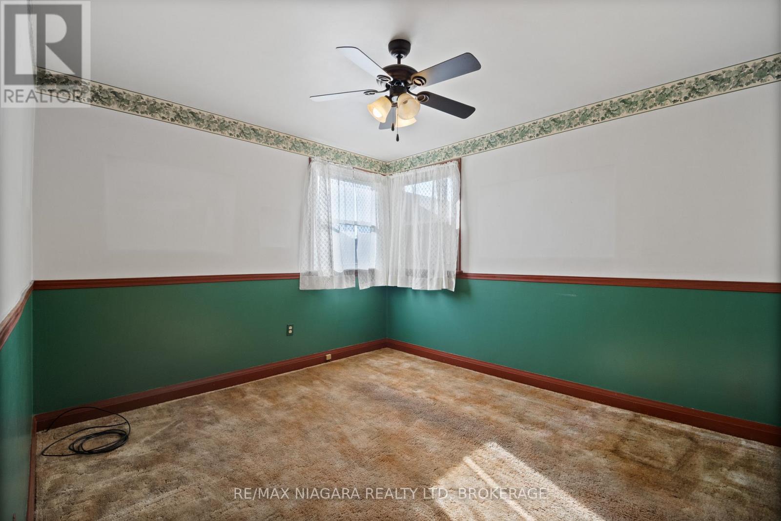 613 Queenston Road, Niagara-On-The-Lake, Ontario  L0S 1J0 - Photo 16 - X12407579