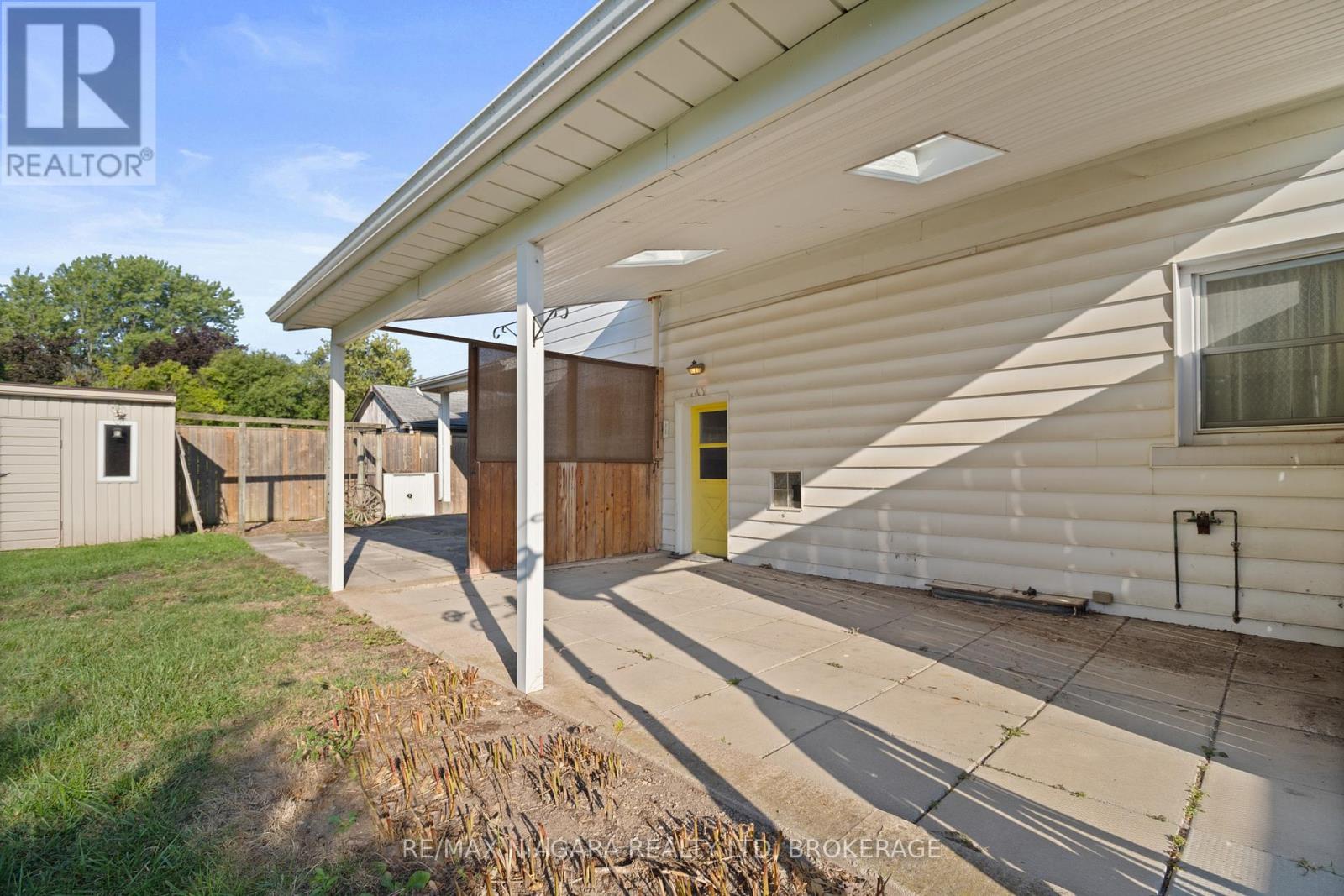 613 Queenston Road, Niagara-On-The-Lake, Ontario  L0S 1J0 - Photo 35 - X12407579
