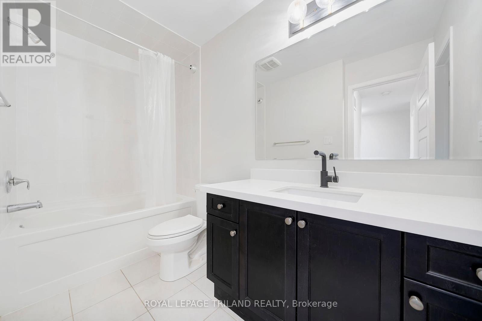 244 Ellen Davidson Drive, Oakville, Ontario  L6M 0V2 - Photo 29 - W12400366