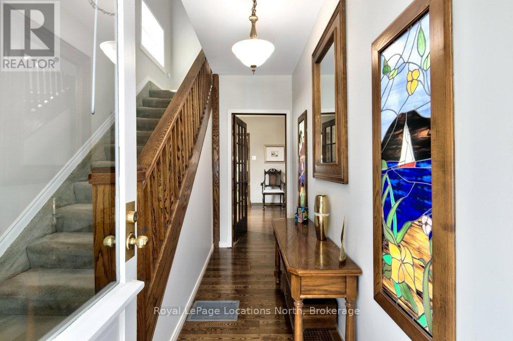 25 Edwin Street W, Meaford, Ontario  N4L 1E4 - Photo 5 - X12407539