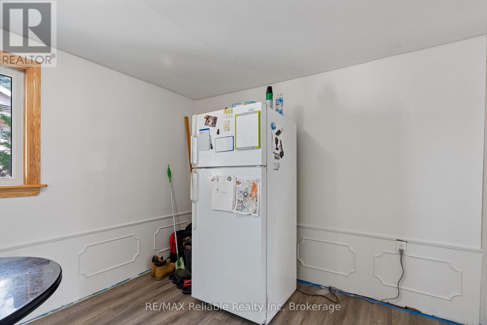 332 James Street, Central Huron, Ontario  N0M 1L0 - Photo 13 - X12407553