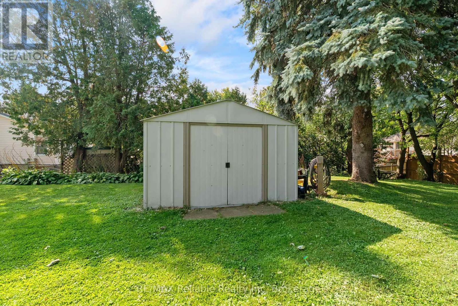 332 James Street, Central Huron, Ontario  N0M 1L0 - Photo 25 - X12407553