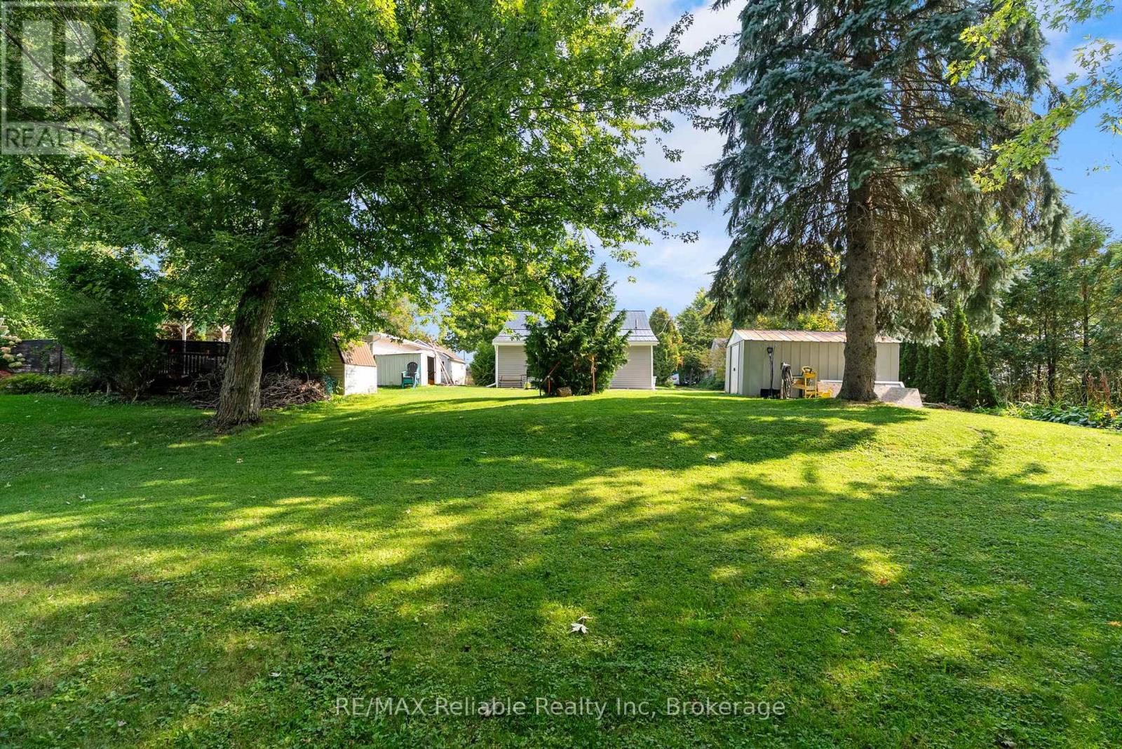 332 James Street, Central Huron, Ontario  N0M 1L0 - Photo 29 - X12407553