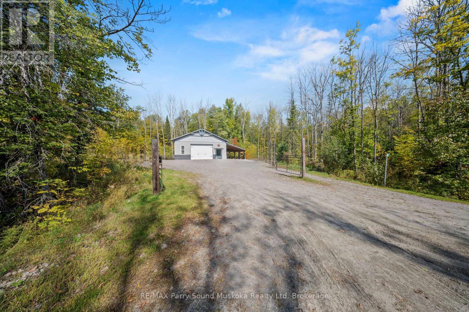 40 Sunset Cove Road, Seguin, Ontario  P2A 0B6 - Photo 10 - X12407627