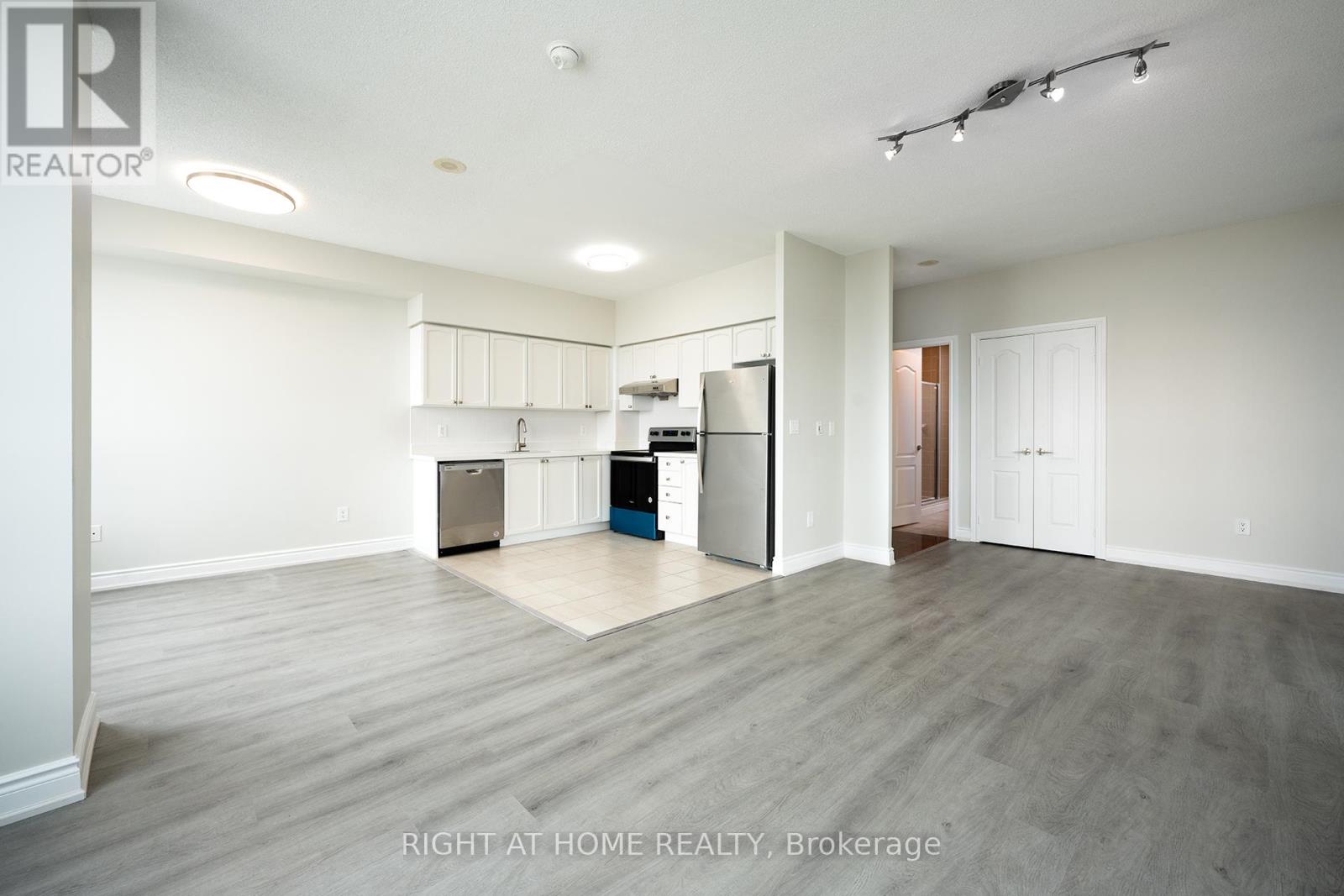 3706 - 50 Brian Harrison Way, Toronto, Ontario  M1P 5J4 - Photo 3 - E12407480