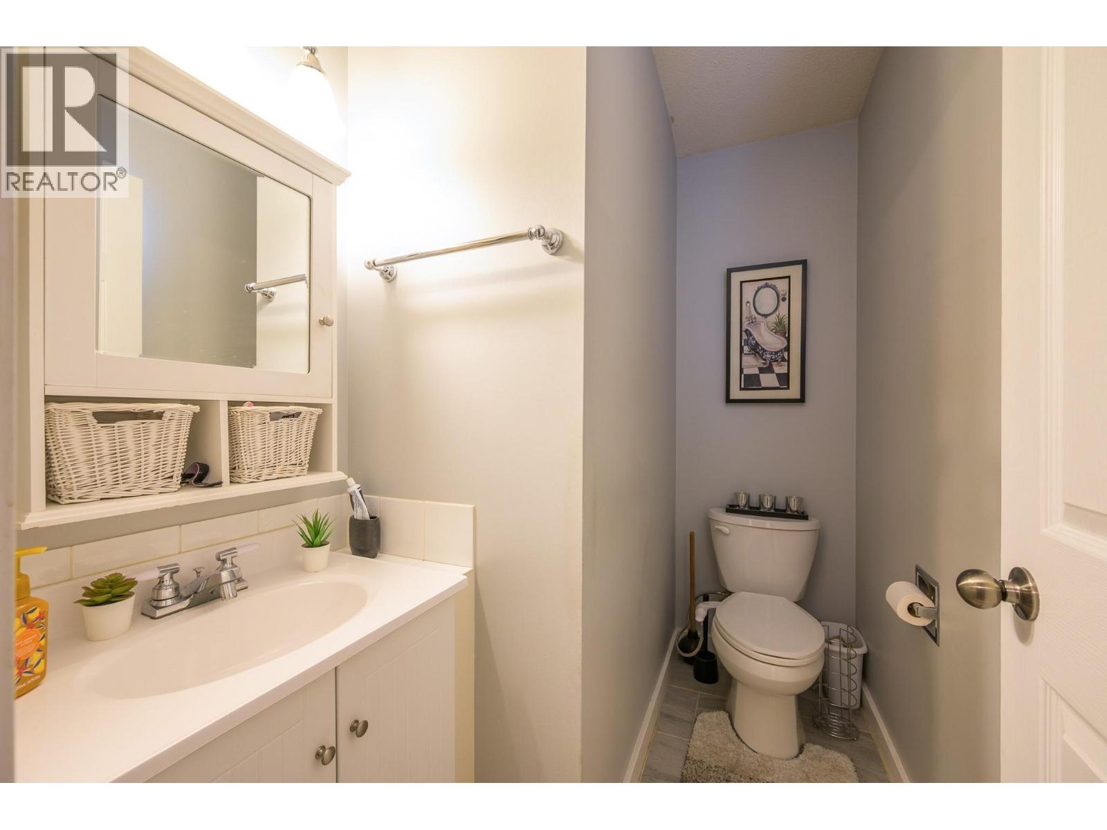 531 Baywood Crescent, Kamloops, British Columbia  V2B 6B2 - Photo 12 - 10363154