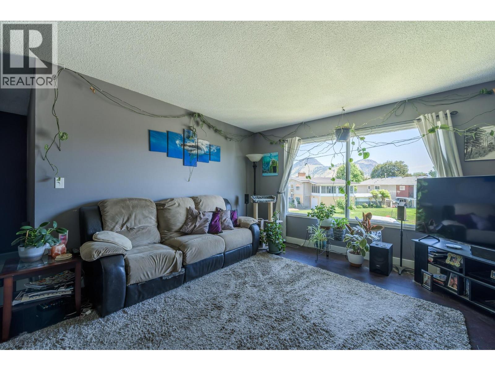 531 Baywood Crescent, Kamloops, British Columbia  V2B 6B2 - Photo 5 - 10363154