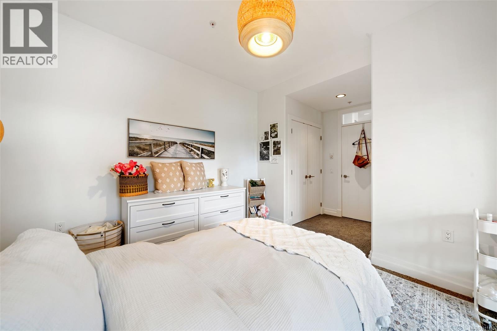 201 2415 Amherst Ave, Sidney, British Columbia  V8L 2H1 - Photo 21 - 1011183