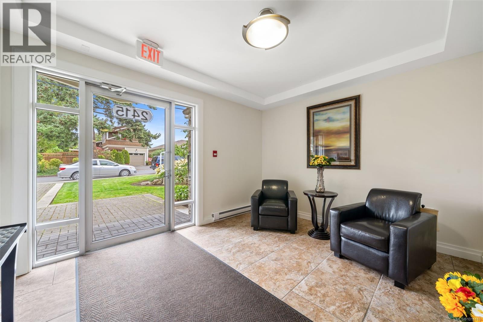201 2415 Amherst Ave, Sidney, British Columbia  V8L 2H1 - Photo 32 - 1011183