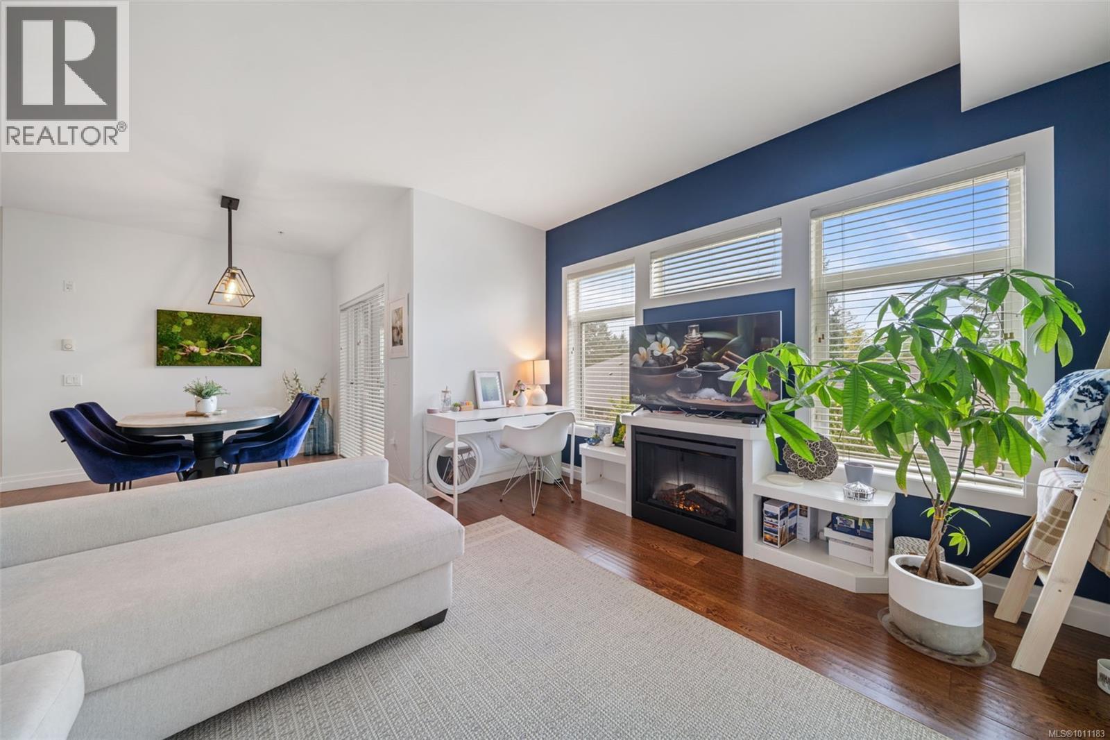 201 2415 Amherst Ave, Sidney, British Columbia  V8L 2H1 - Photo 6 - 1011183