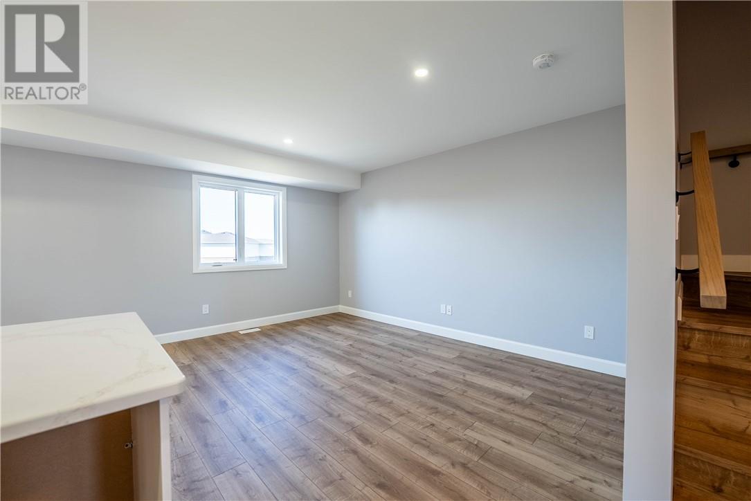 2954 Ruby Street, Chelmsford, Ontario  P0M 1L0 - Photo 5 - 2122730