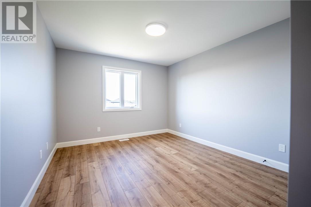 2954 Ruby Street, Chelmsford, Ontario  P0M 1L0 - Photo 7 - 2122730