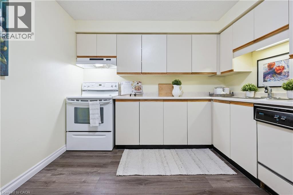 55 Green Valley Drive Unit# 307, Kitchener, Ontario  N2P 1Z6 - Photo 12 - 40767996