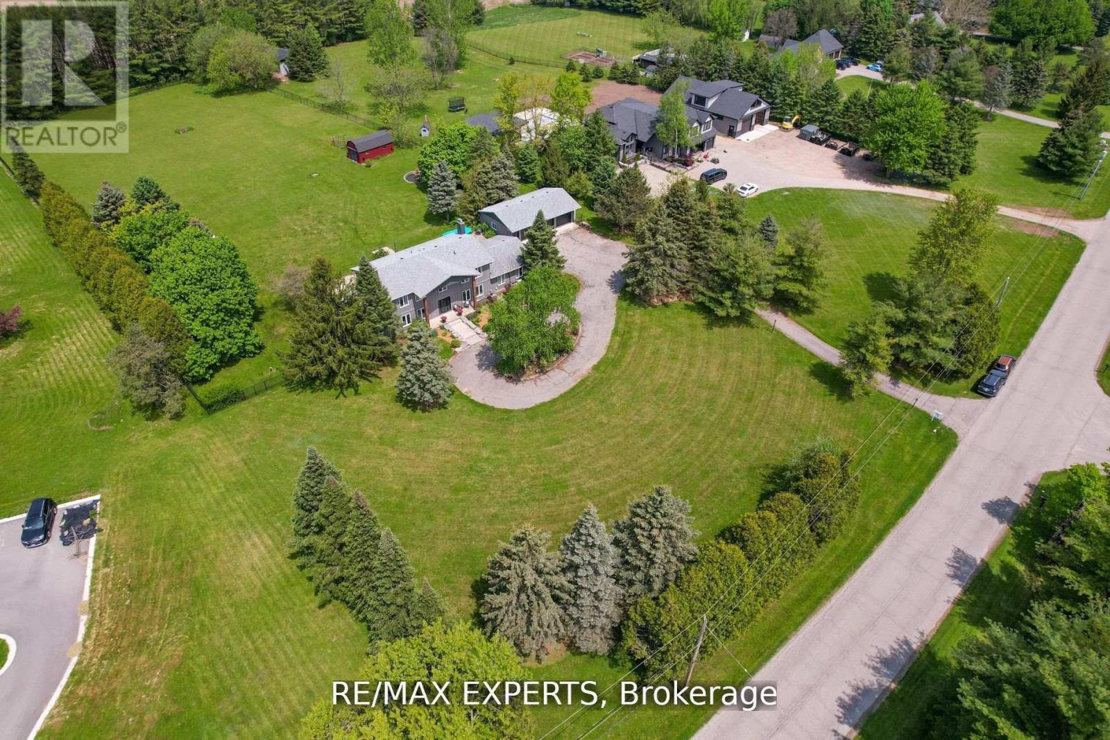 1960 West River Road, Cambridge, Ontario  N1R 5S5 - Photo 40 - X12407438