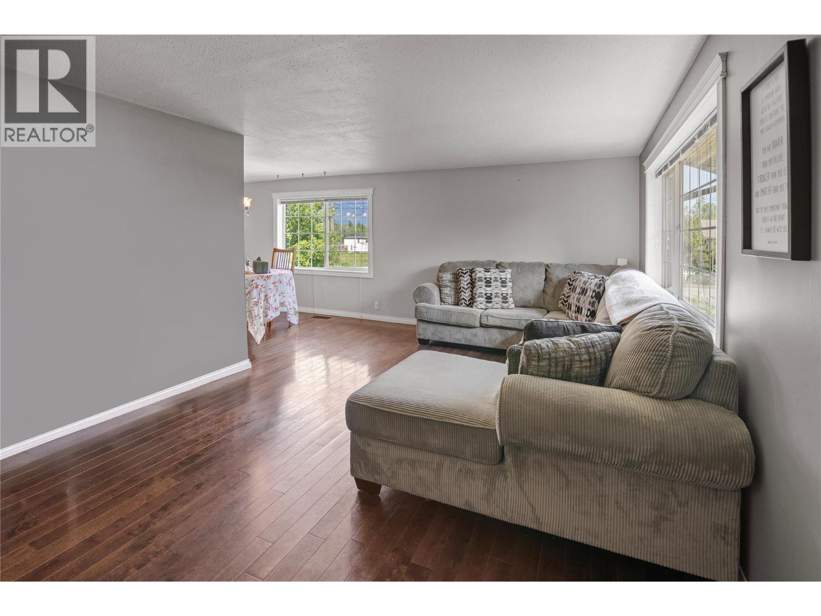 4772 Burns Avenue, Canal Flats, British Columbia  V0B 1B0 - Photo 10 - 10358884