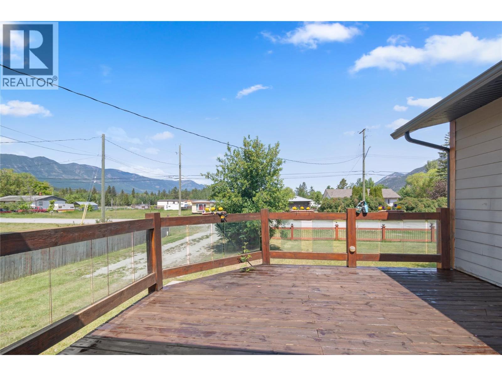 4772 Burns Avenue, Canal Flats, British Columbia  V0B 1B0 - Photo 32 - 10358884