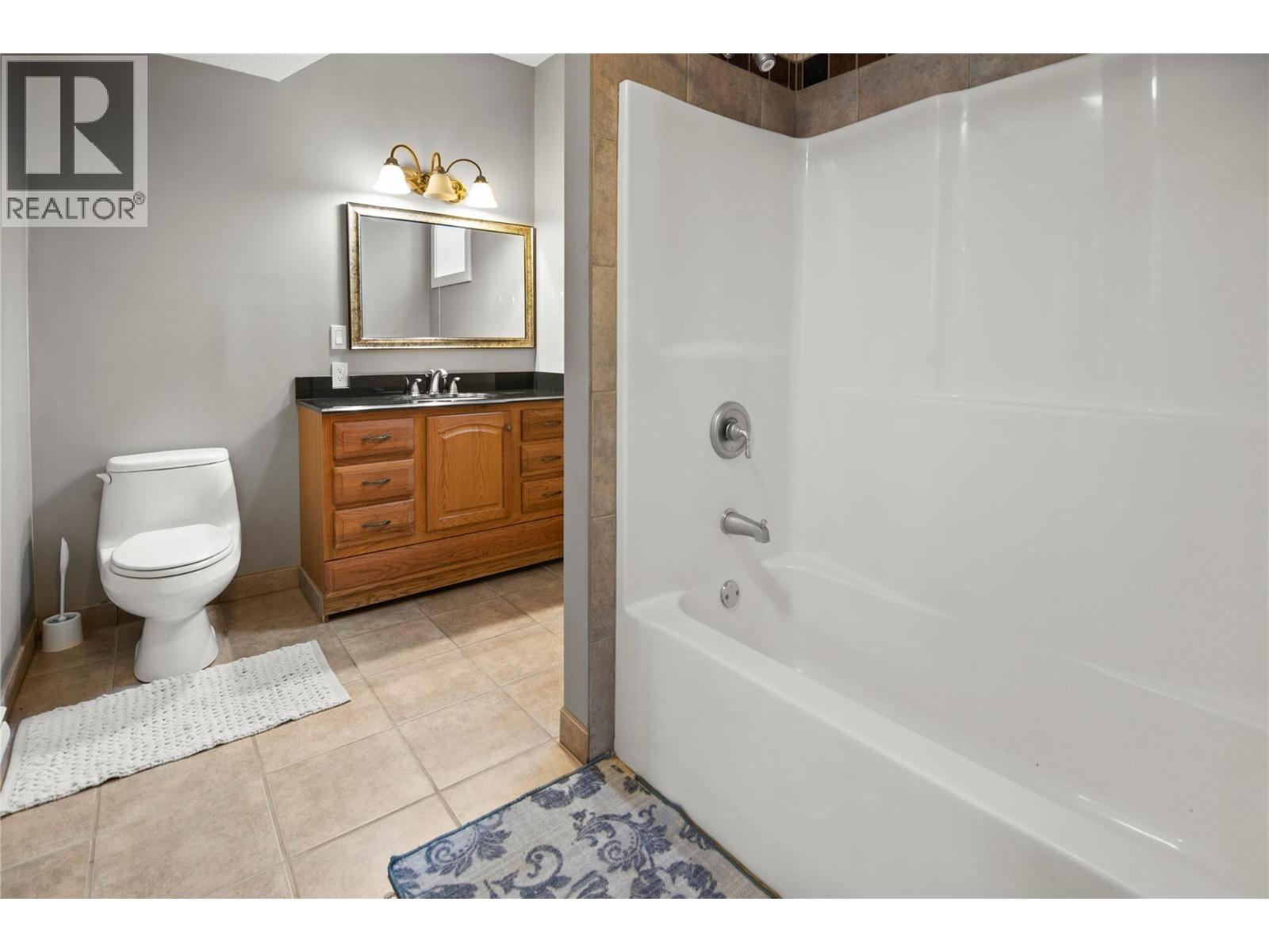 4772 Burns Avenue, Canal Flats, British Columbia  V0B 1B0 - Photo 52 - 10358884