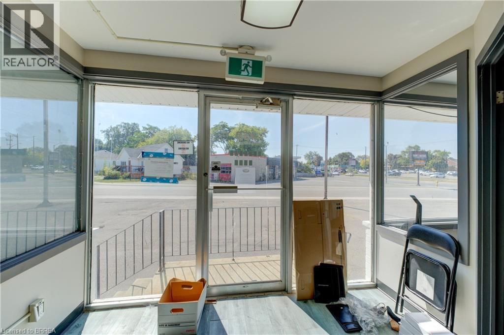 50 King George Road Unit# 1, Brantford, Ontario  N3R 5K7 - Photo 18 - 40766852