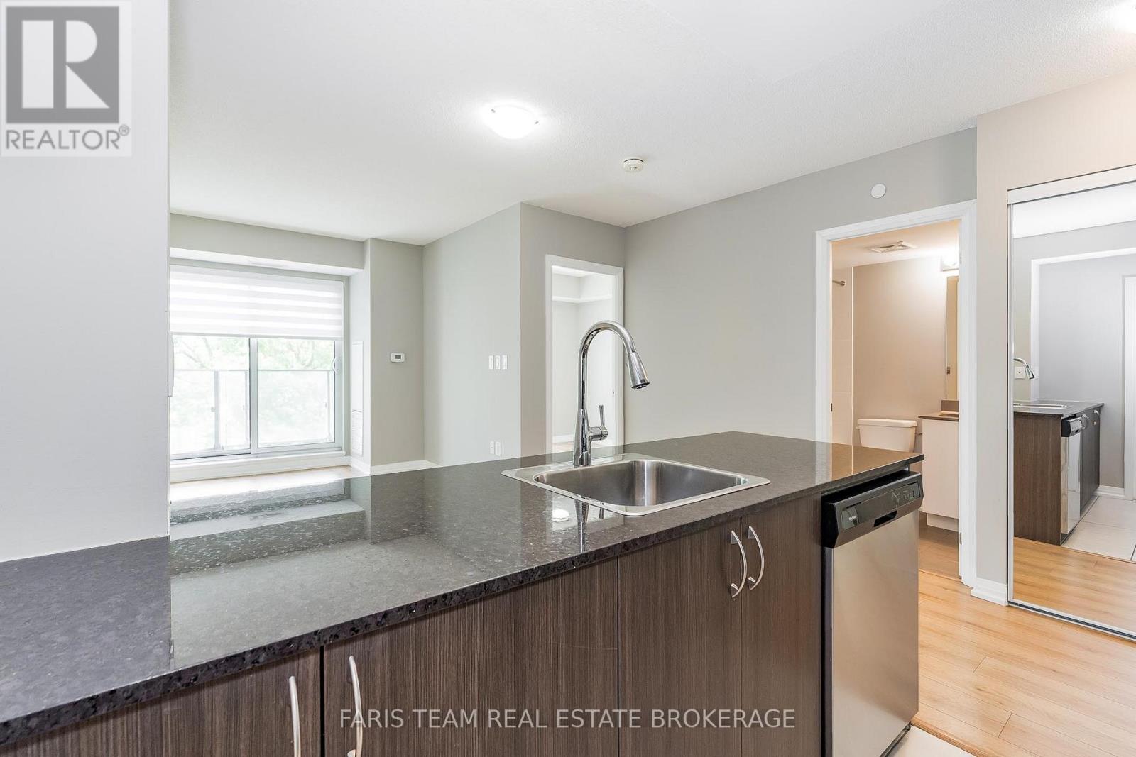 401 - 741 Sheppard Avenue W, Toronto, Ontario  M3H 2S9 - Photo 8 - C12407592