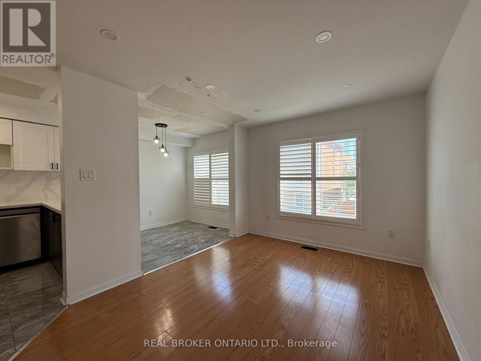13 Reindeer Drive, Toronto, Ontario  M1B 6H4 - Photo 8 - E12283660